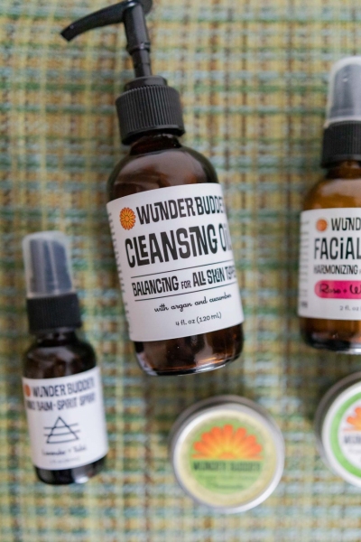 Personal Brand Photography for Wunder Budder - All natural balm and essential sprays made in Exeter, NH