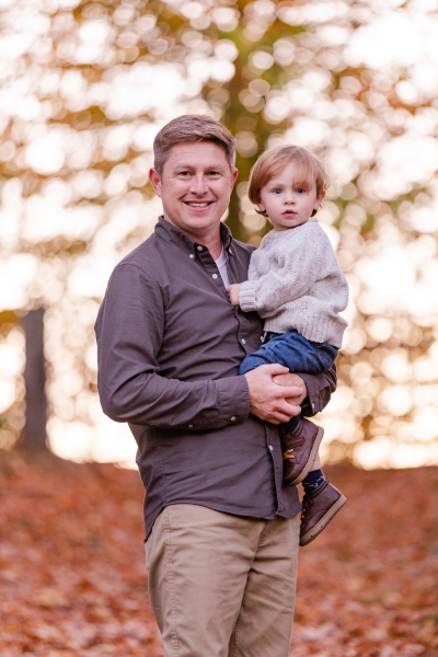 Family of 5 at Wason Pond in Chester, NH for Fall Family Photo F