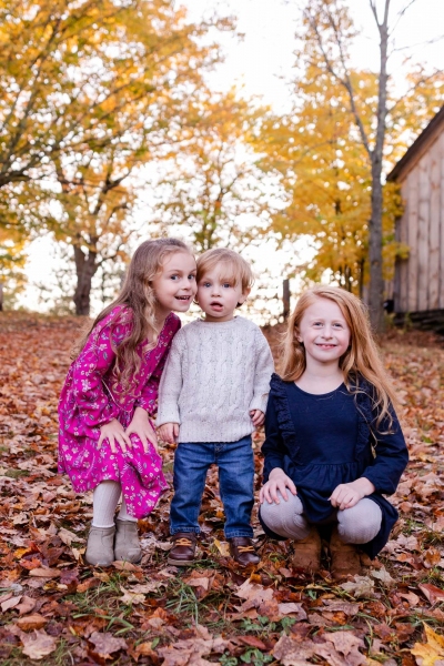 Family of 5 at Wason Pond in Chester, NH for Fall Family Photo F