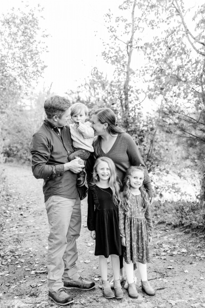 Family of 5 at Wason Pond in Chester, NH for Fall Family Photo F