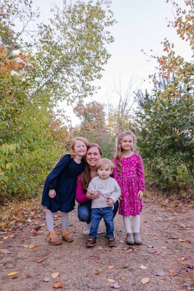 Family of 5 at Wason Pond in Chester, NH for Fall Family Photo F