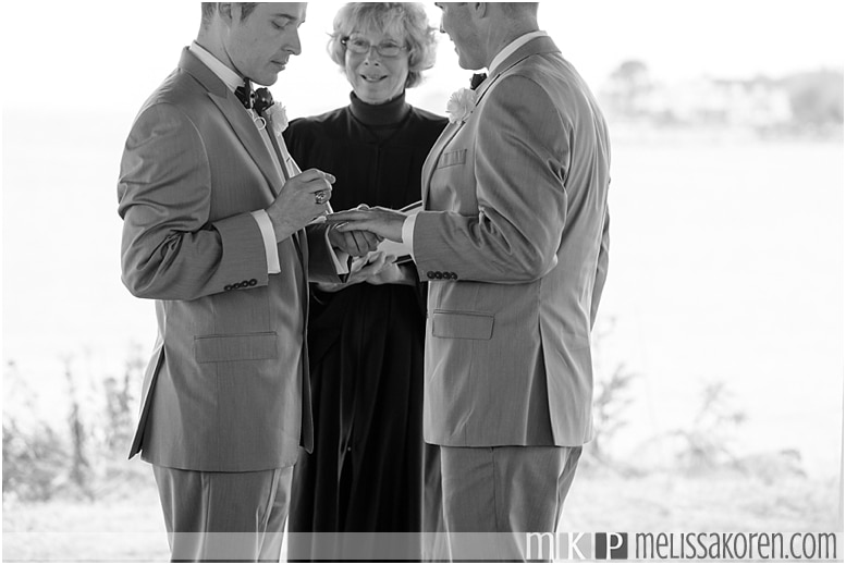 rye state park same sex fall wedding NH0049