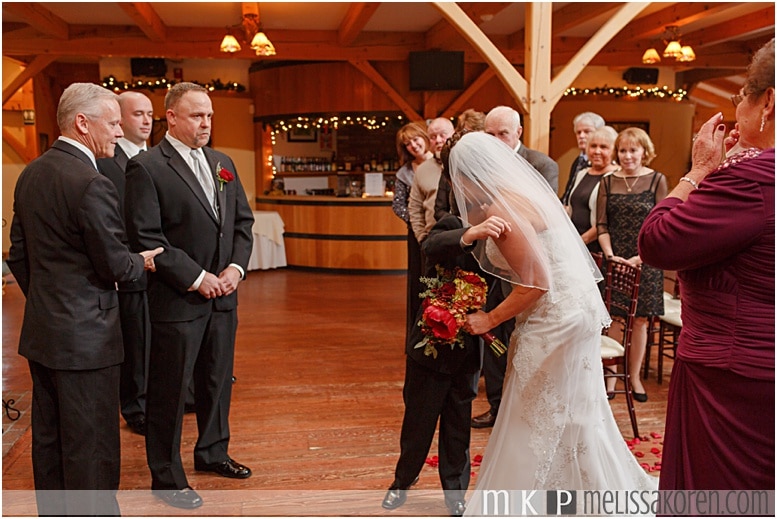 zorvino vineyards winter wedding0007