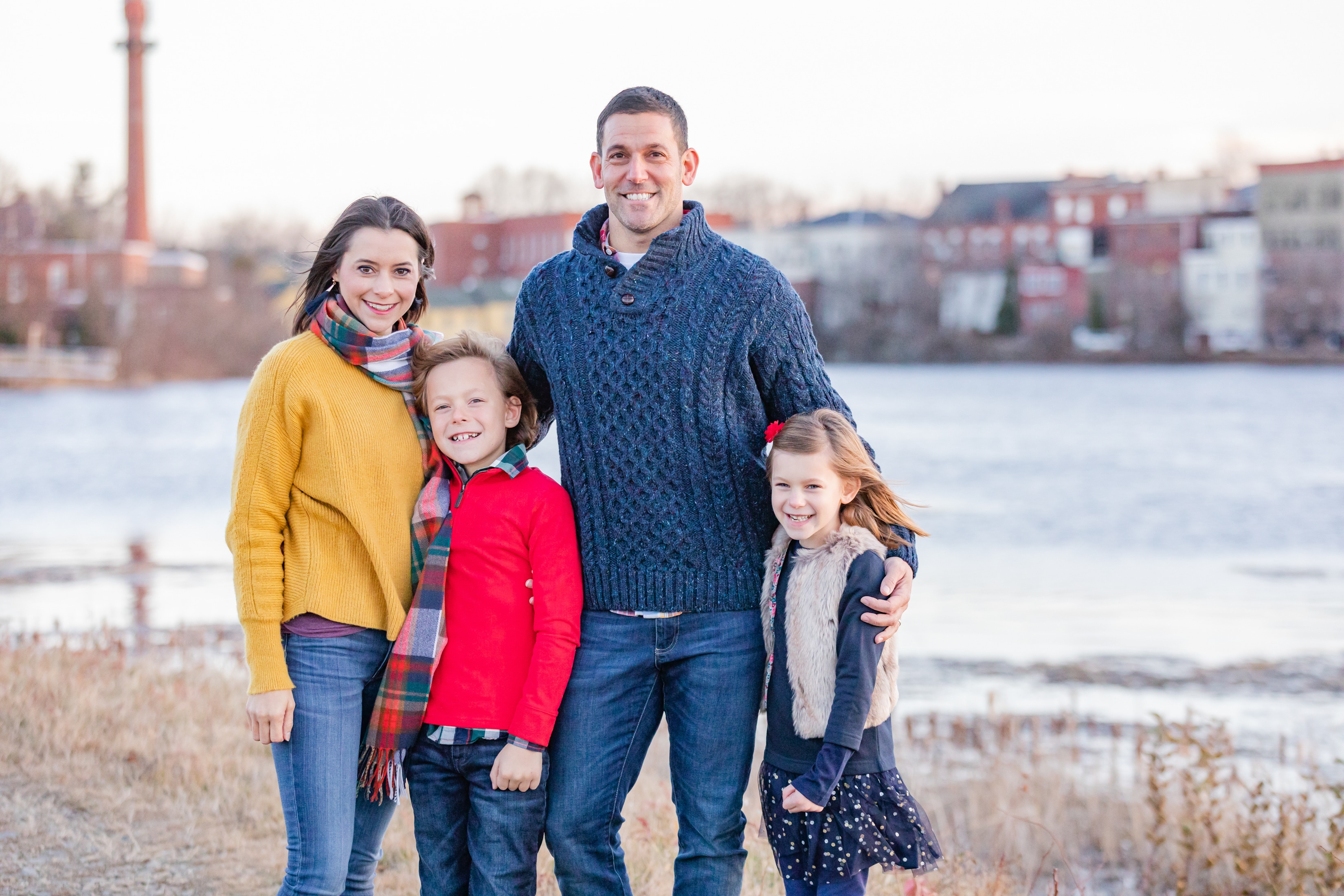 Winter Family Photos in Exeter NH