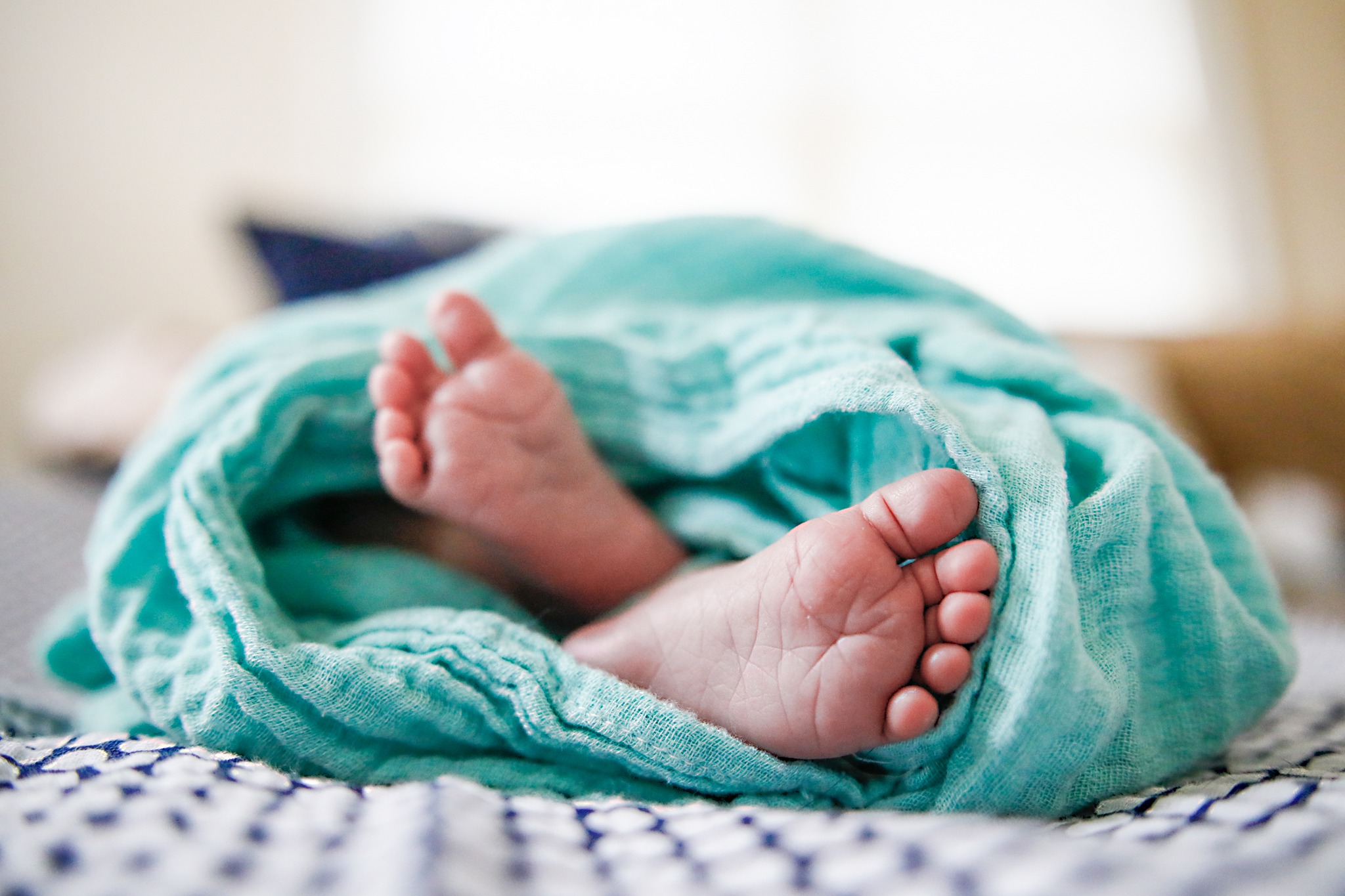 Baby Feet! NH Family At Home Newborn Photos