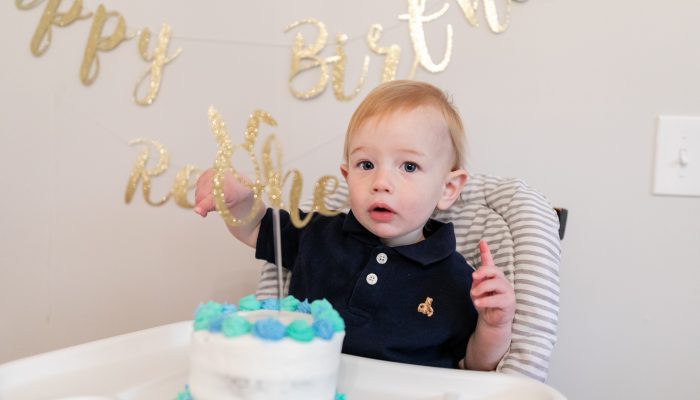 York Maine Cake Smash + Family Photos